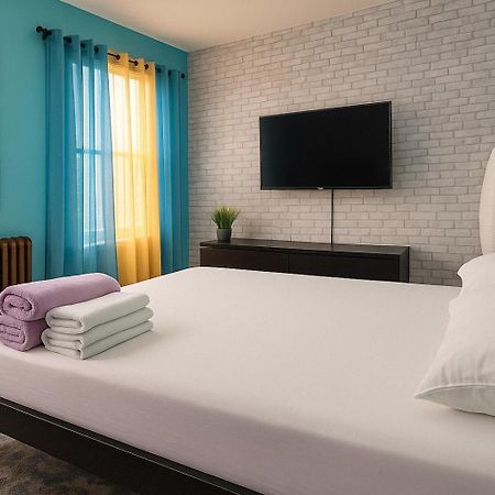 Modern Xl Queen Room Comfort & Character In Harlem Нью-Йорк Экстерьер фото